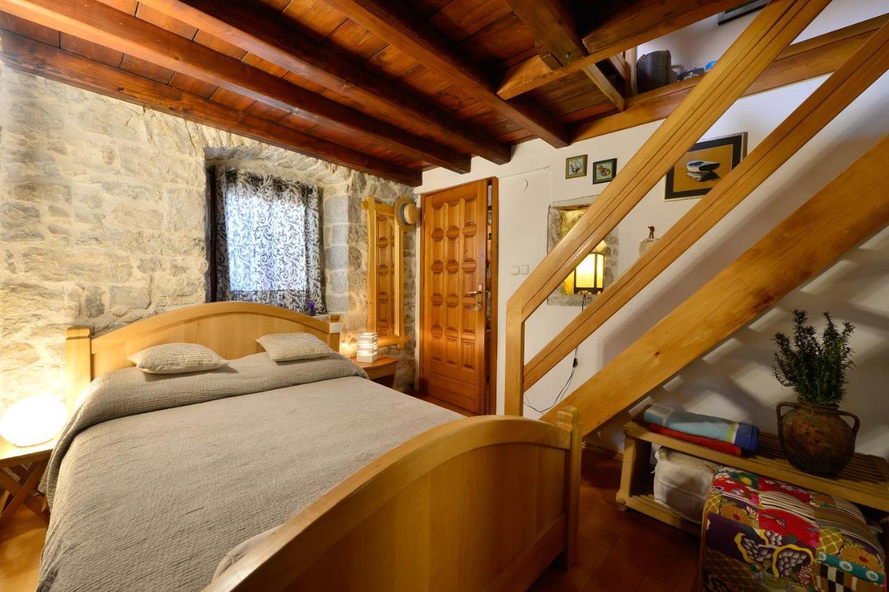 Apartments Salvezani Split Eksteriør bilde